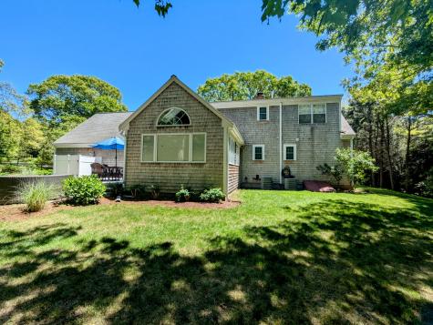 32 Apple Lane Dennis MA 02638