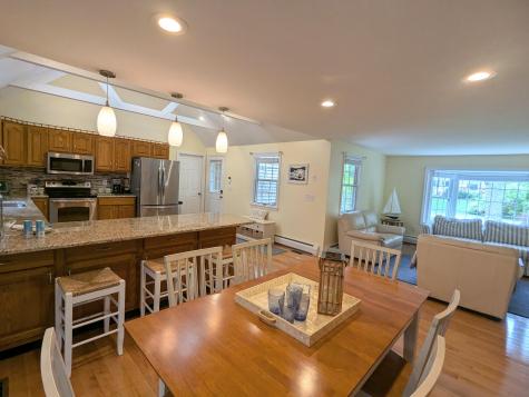 32 Apple Lane Dennis MA 02638