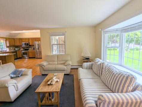 32 Apple Lane Dennis MA 02638