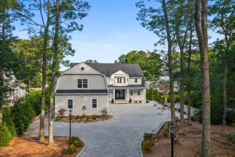 26 Wheeler Road Mashpee MA 02649