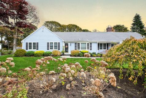 38 Greenland Circle Dennis MA 02641