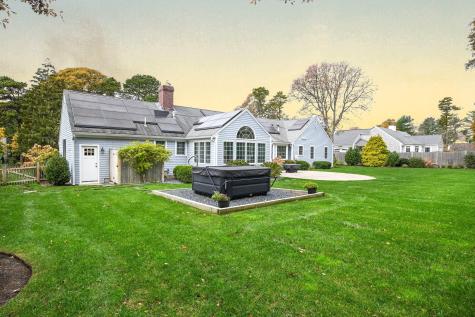 38 Greenland Circle Dennis MA 02641