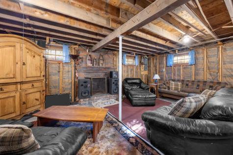 91 Wickertree Road Falmouth MA 02556