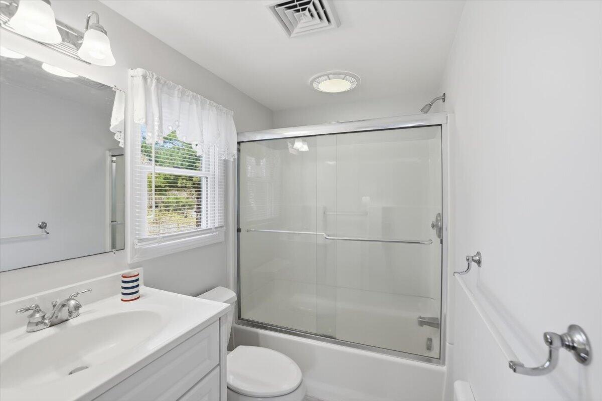 31 Ice House Road Yarmouth MA 02664
