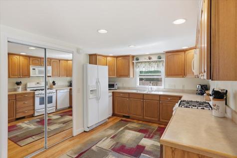 31 Ice House Road Yarmouth MA 02664