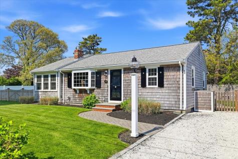 73 Kibby Lane Dennis MA 02639
