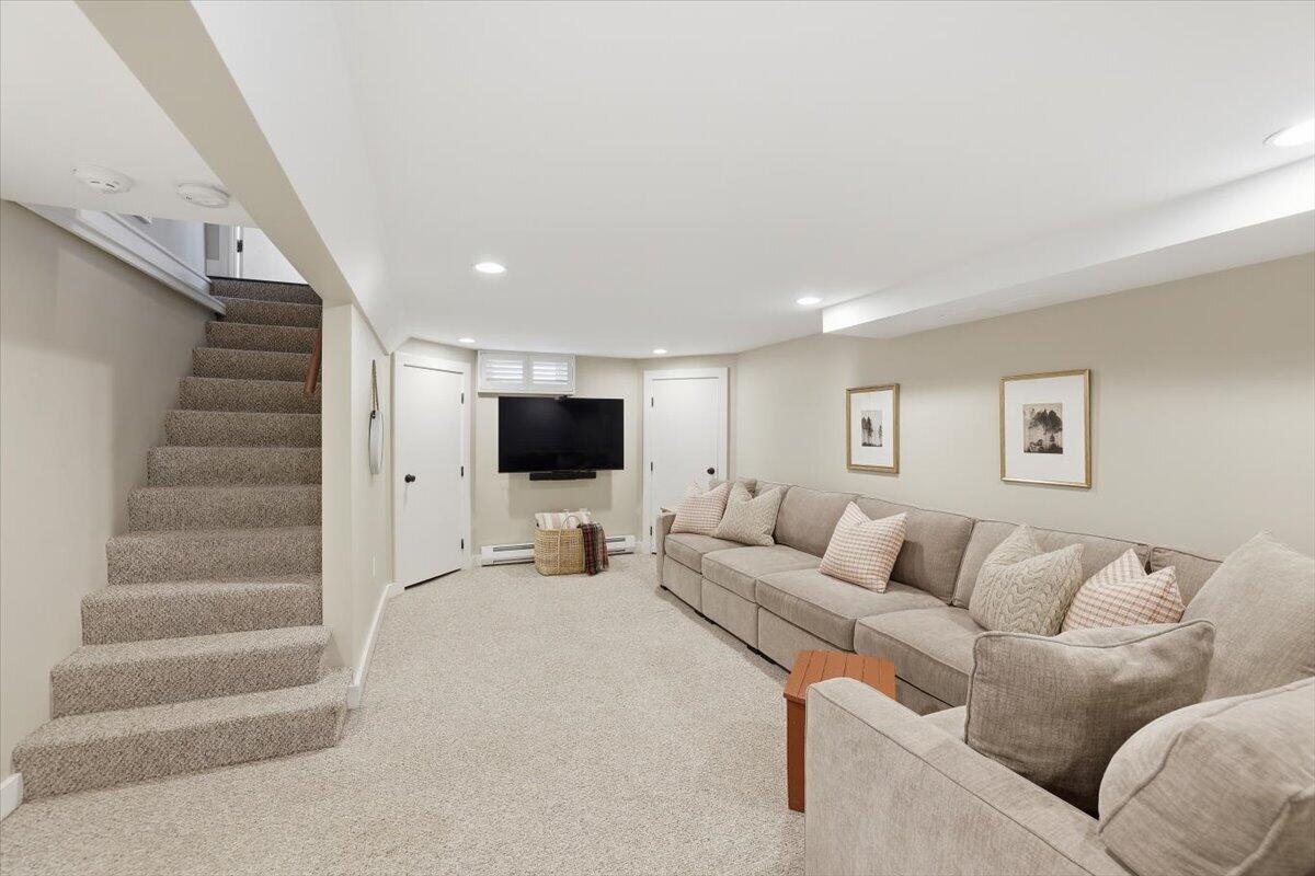 73 Kibby Lane Dennis MA 02639