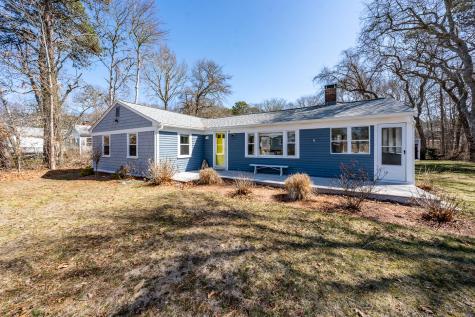 16 Priscilla Street Barnstable MA 02632