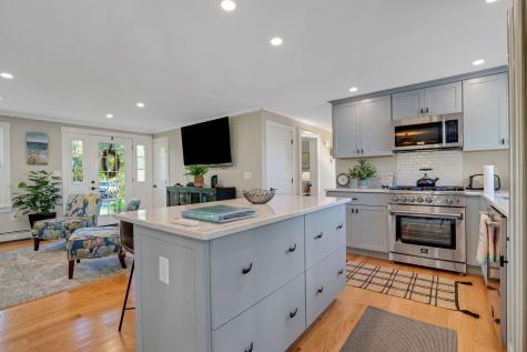 75 Meadowbrook Road Yarmouth MA 02673