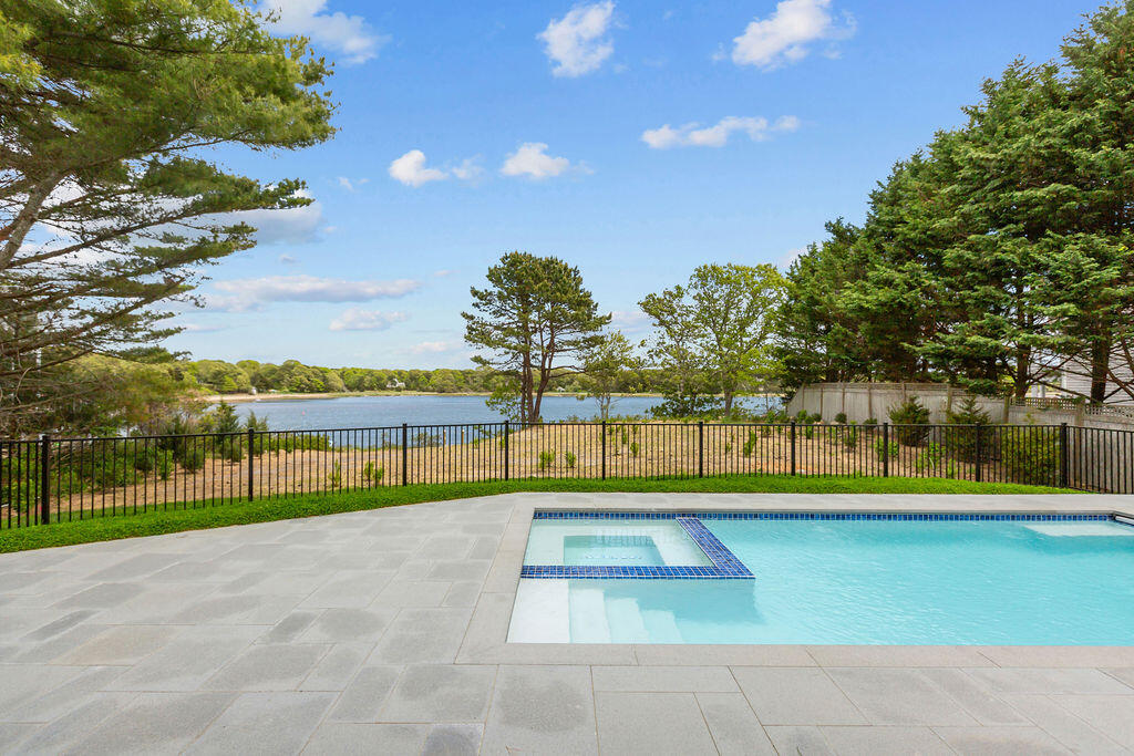 64 Pershing Lane Orleans MA 02653
