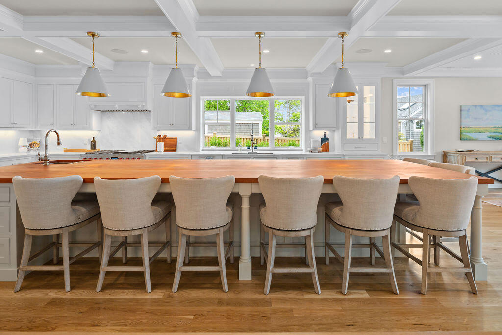 64 Pershing Lane Orleans MA 02653