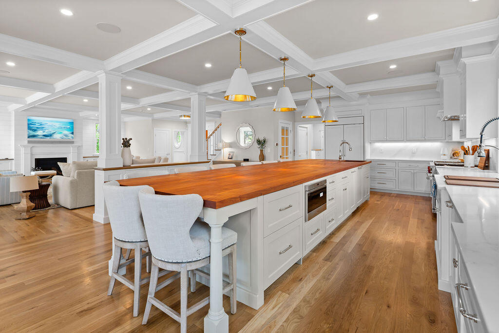 64 Pershing Lane Orleans MA 02653