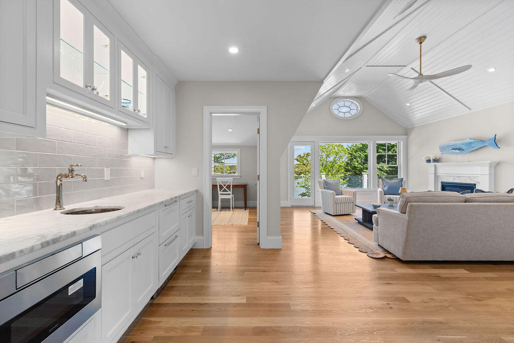 64 Pershing Lane Orleans MA 02653