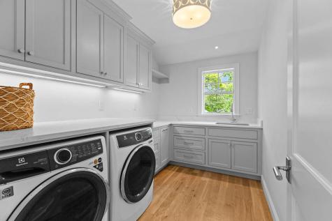 64 Pershing Lane Orleans MA 02653