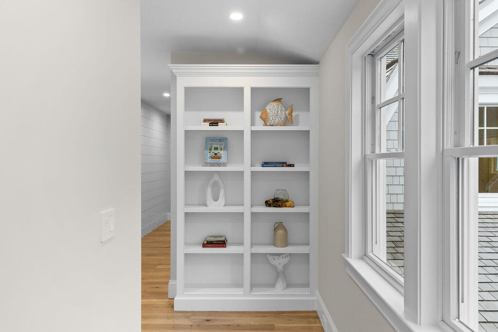 64 Pershing Lane Orleans MA 02653