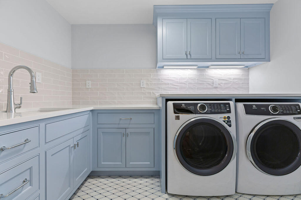 64 Pershing Lane Orleans MA 02653