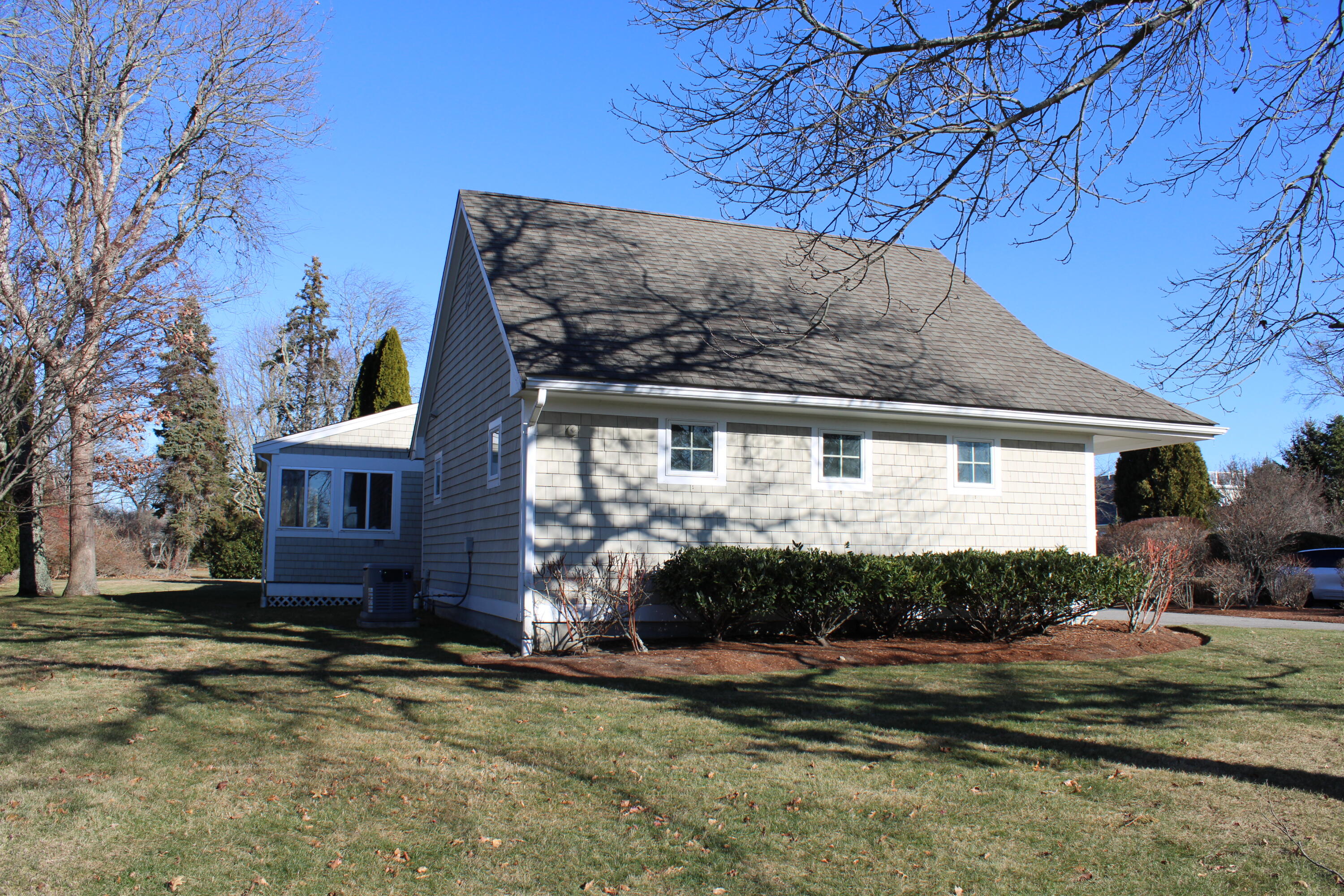 90 Swing Lane Falmouth MA 02540