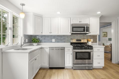 3 Russell Drive Harwich MA 02645
