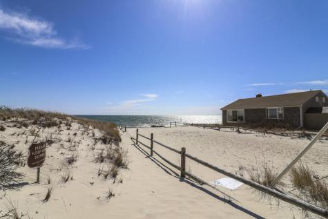 1 Leeward Lane West Dennis MA 02670