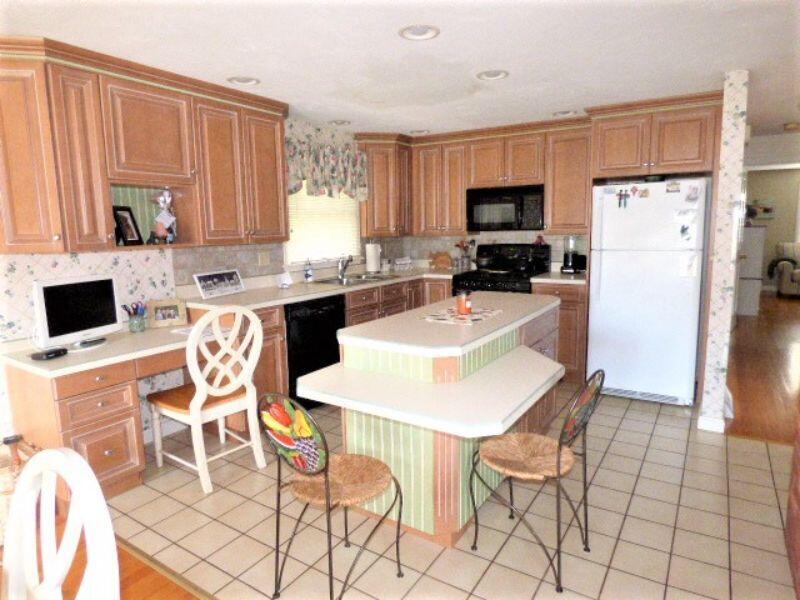22 Briarfield Road East Dennis MA 02641