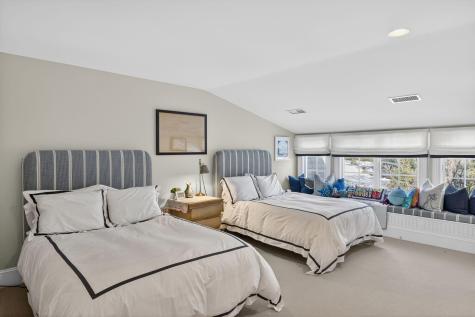 197 Woodland Way Chatham MA 02650