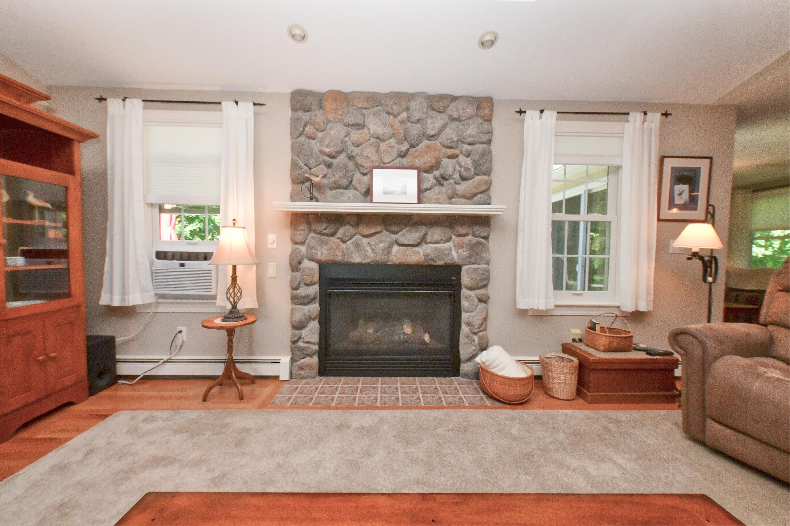 5 Luigi Avenue Sagamore Beach MA 02562