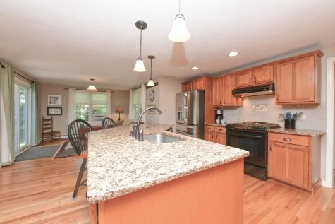 5 Luigi Avenue Sagamore Beach MA 02562