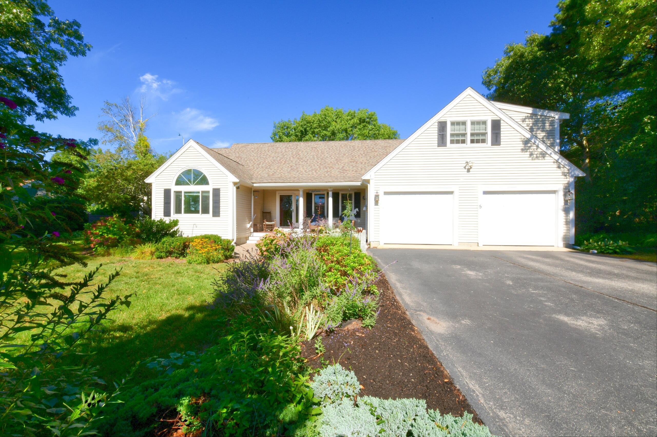 5 Luigi Avenue Sagamore Beach MA 02562