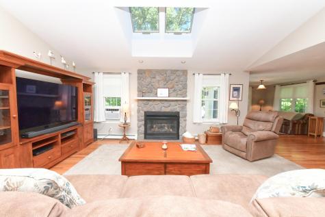 5 Luigi Avenue Sagamore Beach MA 02562