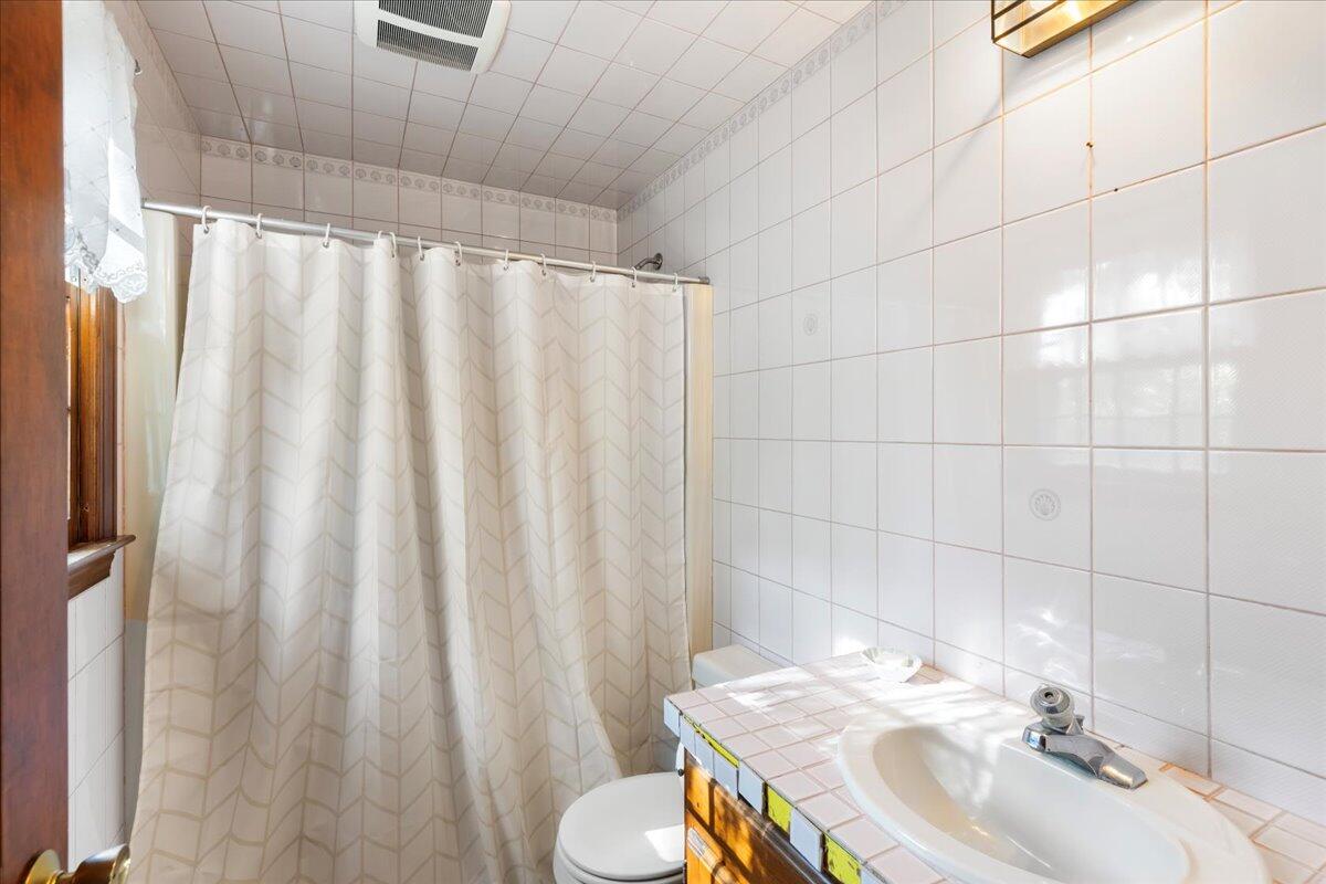 1 Barnacle Road Yarmouth MA 02675