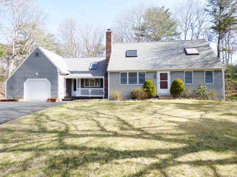 33 Lakeview Drive Sandwich MA 02563