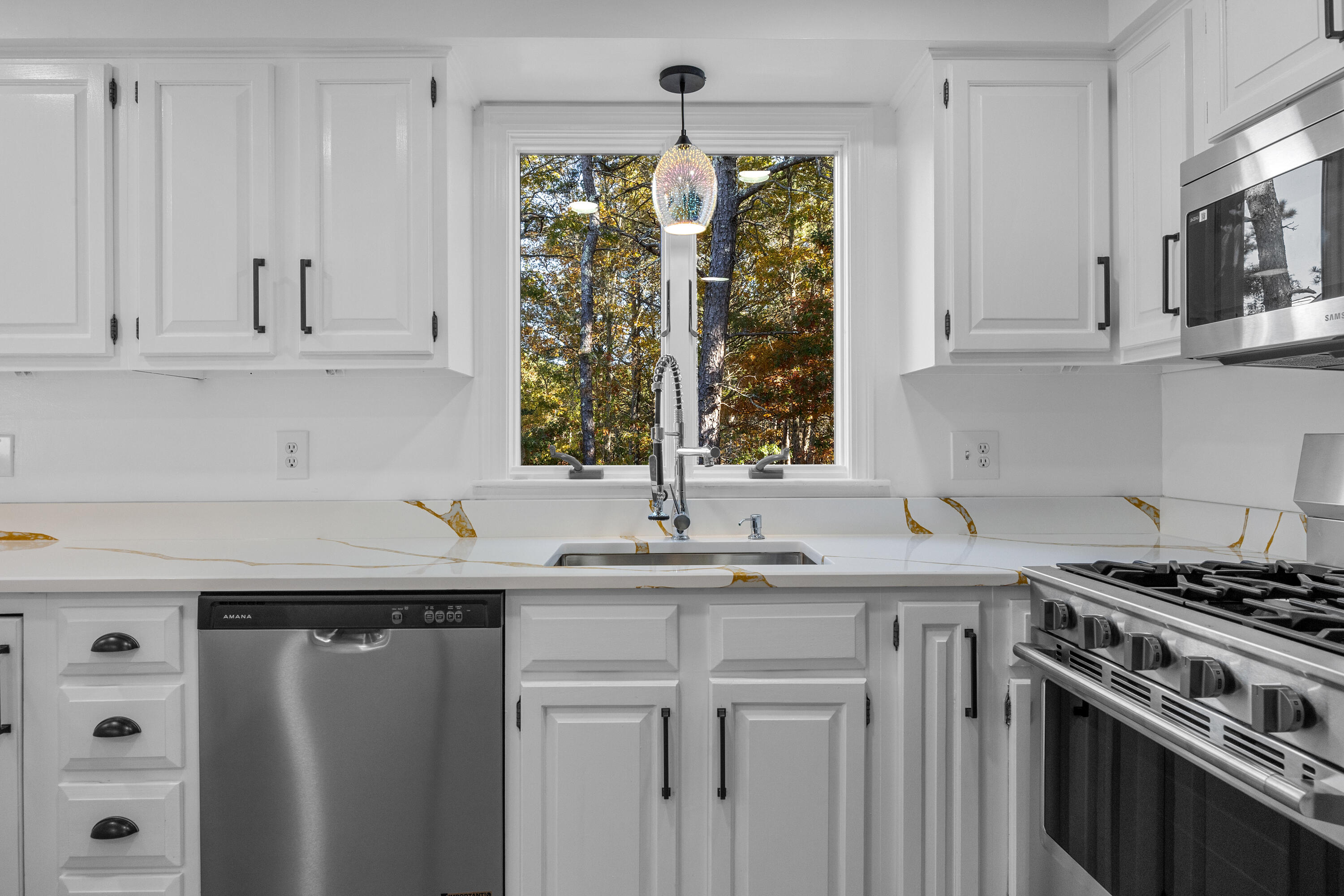 29 Lumberjack Trail Yarmouth MA 02673