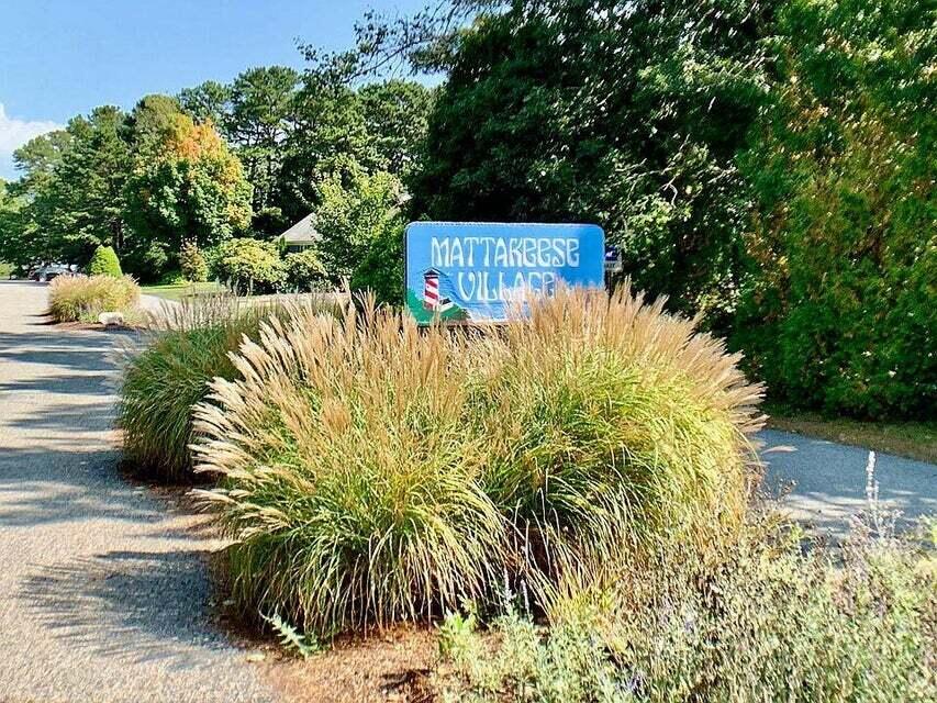 29 Lumberjack Trail Yarmouth MA 02673