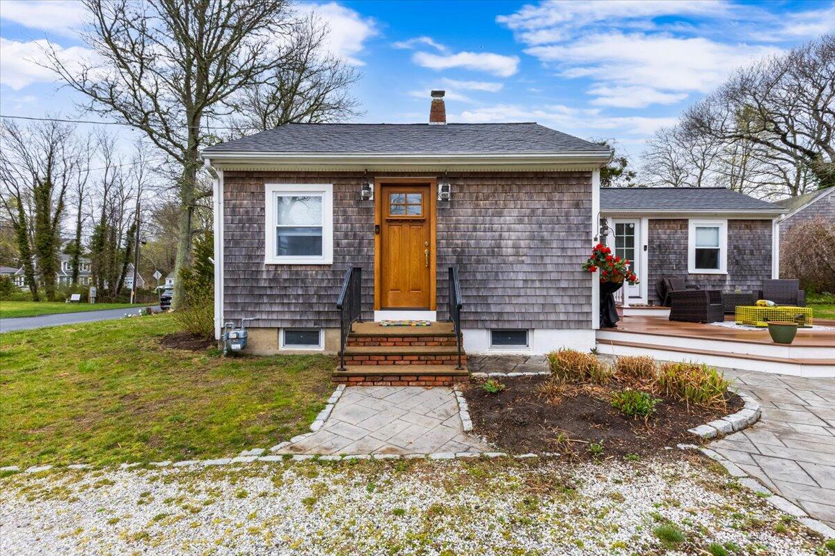 34 Railroad Avenue Yarmouth MA 02675