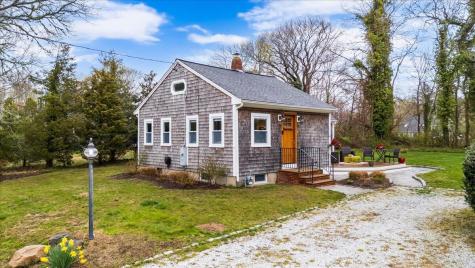 34 Railroad Avenue Yarmouth MA 02675