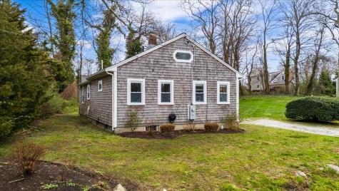 34 Railroad Avenue Yarmouth MA 02675