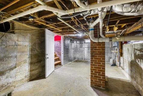 34 Railroad Avenue Yarmouth MA 02675