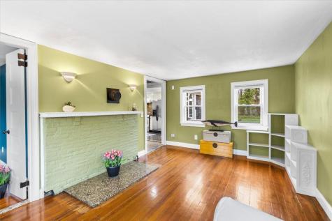 34 Railroad Avenue Yarmouth MA 02675