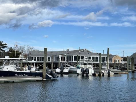 1586 Hyannis-barnstable Road Barnstable MA 02630
