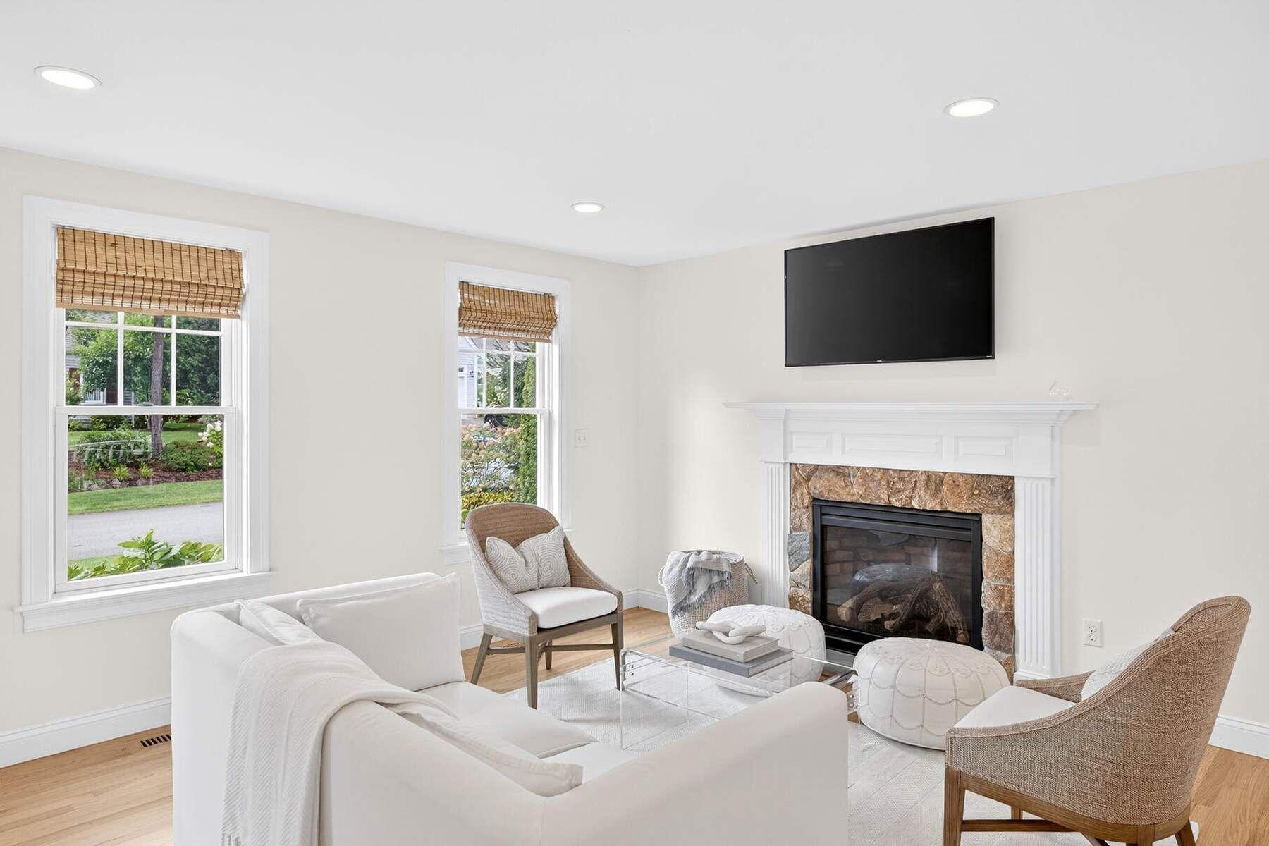 295 Pheasant Hill Circle Barnstable MA 02635