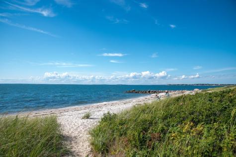 51 Cliff Road West Falmouth MA 02540