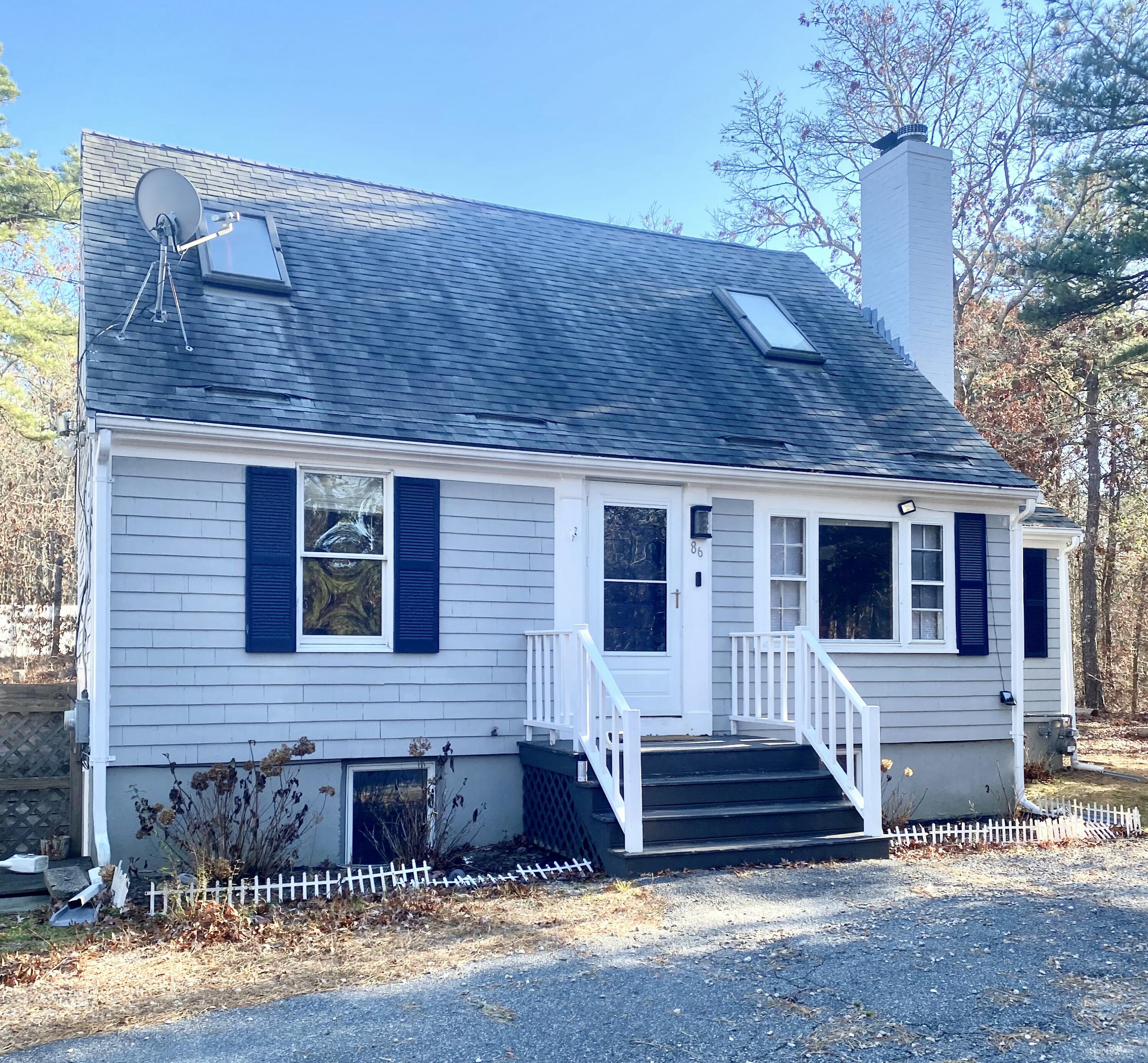 86 Lowell Road Mashpee MA 02649