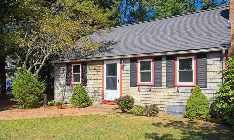 49 Lakeview Drive Harwich MA 02645