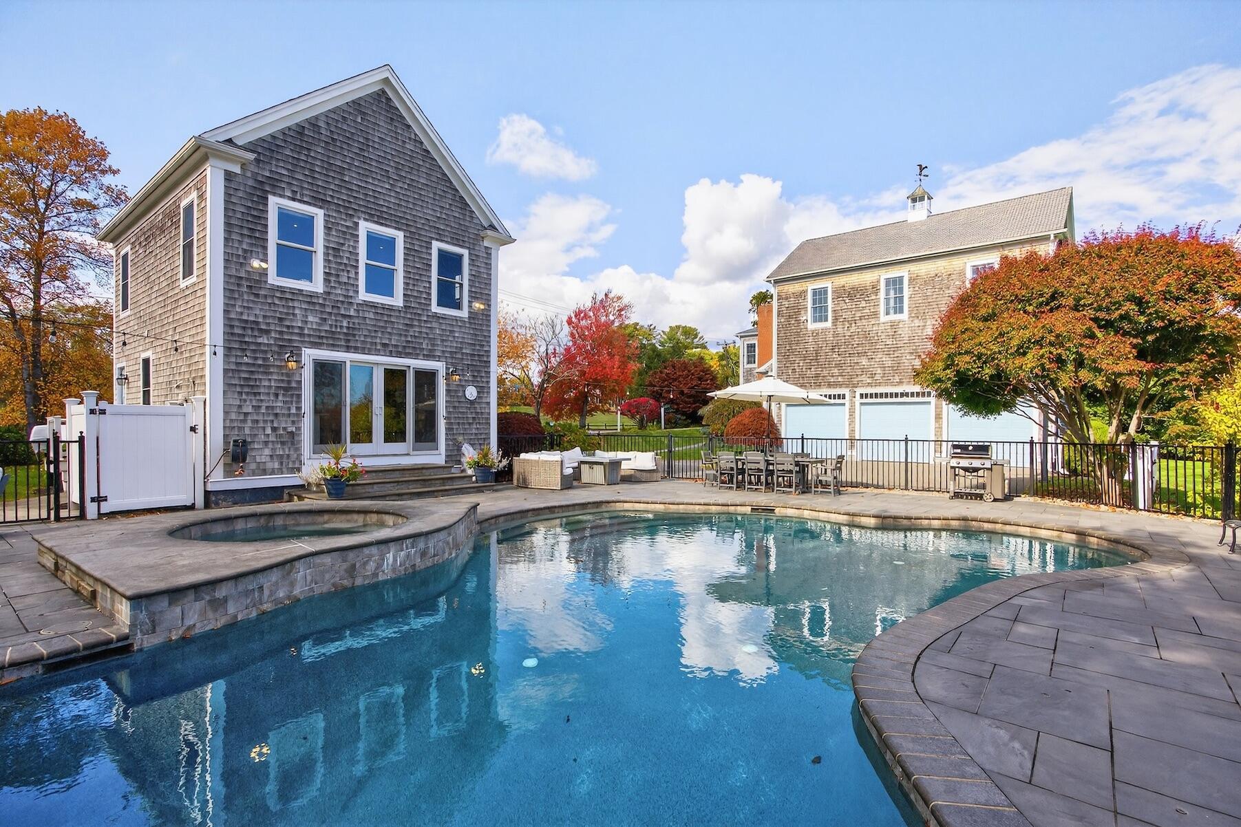 735 Bay Road Duxbury MA 02332