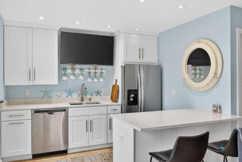 735 Bay Road Duxbury MA 02332