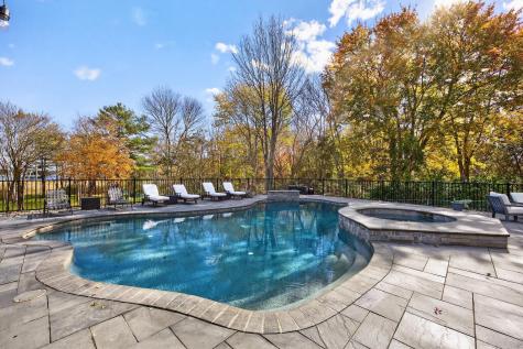 735 Bay Road Duxbury MA 02332