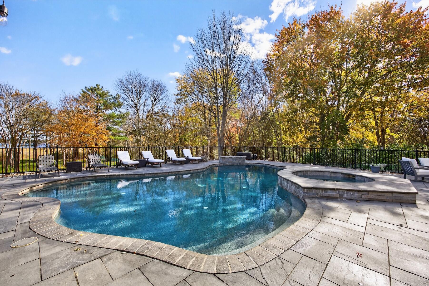 735 Bay Road Duxbury MA 02332