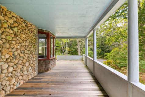 261 Quissett Avenue Woods Hole MA 02543