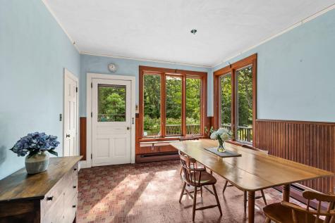 261 Quissett Avenue Woods Hole MA 02543