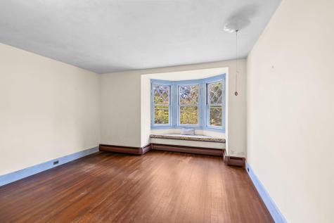 261 Quissett Avenue Woods Hole MA 02543